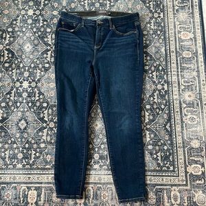 Torrid used good condition 16R skinny jeans